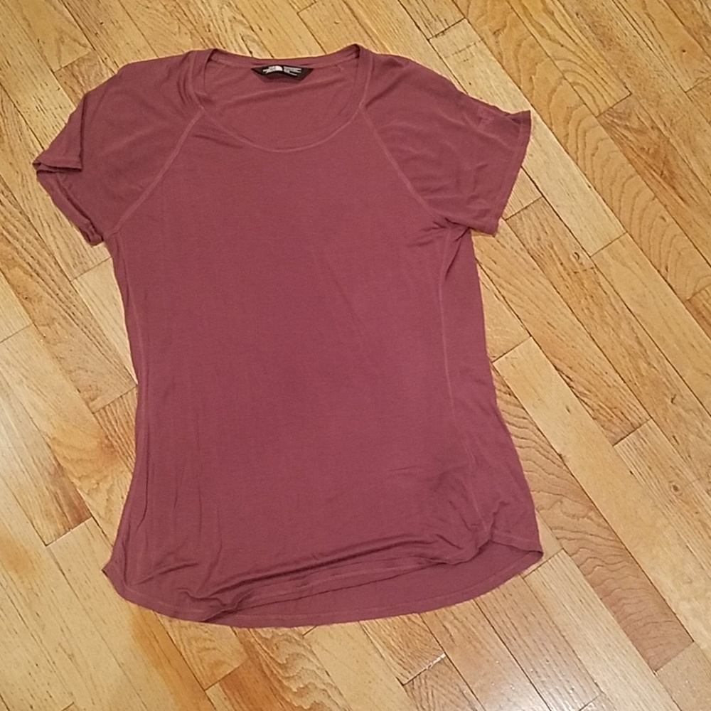 The North Face tshirt
